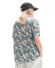 Load image into Gallery viewer, Rayon Hawaiian Shirt - Surreal
