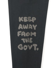 Load image into Gallery viewer, Tonal Type Print Sweatpants - Black

