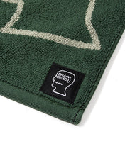 Load image into Gallery viewer, Cracked Logo Head Bath Towel 30" X 66"- Forest Green
